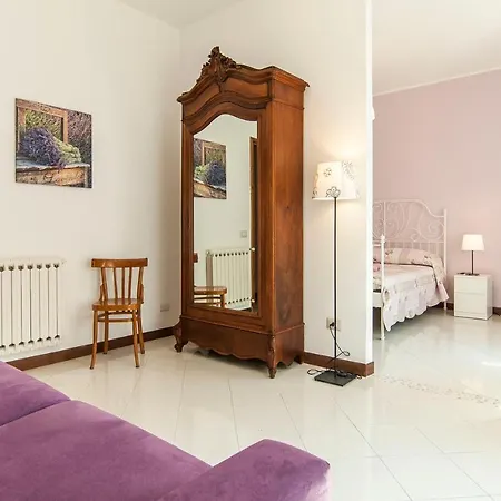 Casa Di Nora Panzió Formia