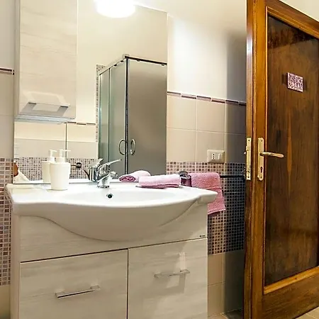 Casa Di Nora Bed & Breakfast 3*